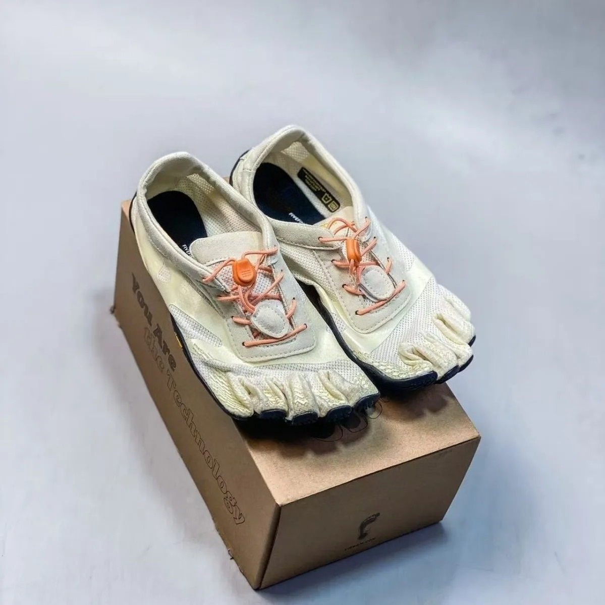 Five Fingers Shoes Women's Ind - Pilates Yoga Music incelemesi ve fiyatı